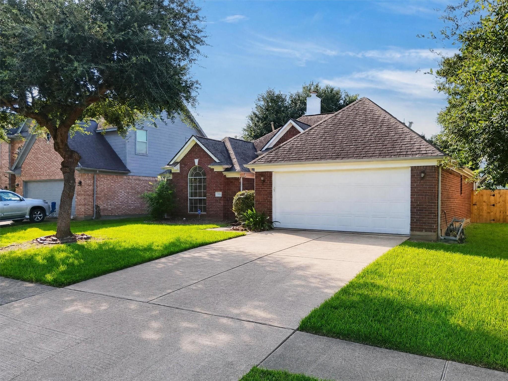 15627 Rosewood Hill Court
