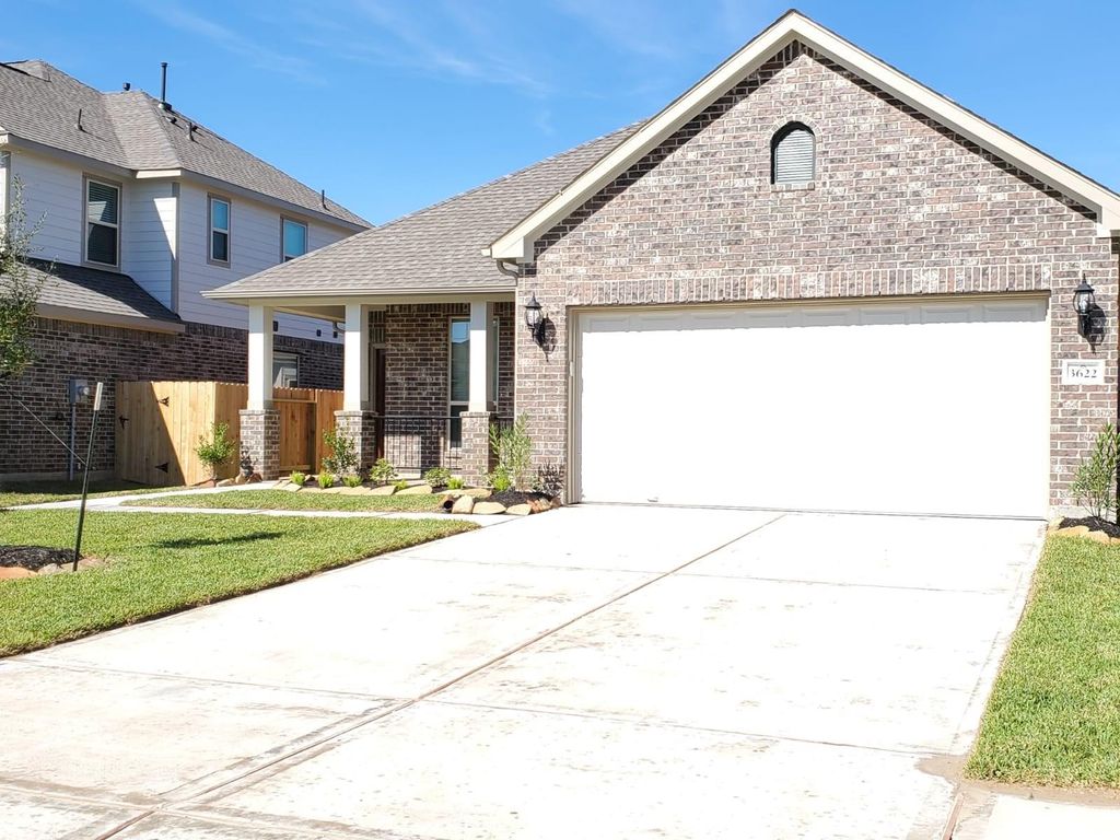 Photo of 3622 Diamond Creek Drive, Missouri City, TX 77459 (MLS # 97006900)