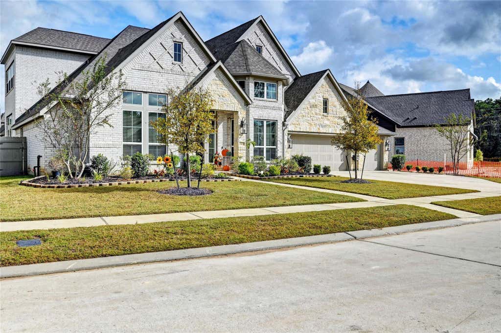 Photo of 15629 Early Bird Lane, Conroe, TX 77302 (MLS # 20327091)