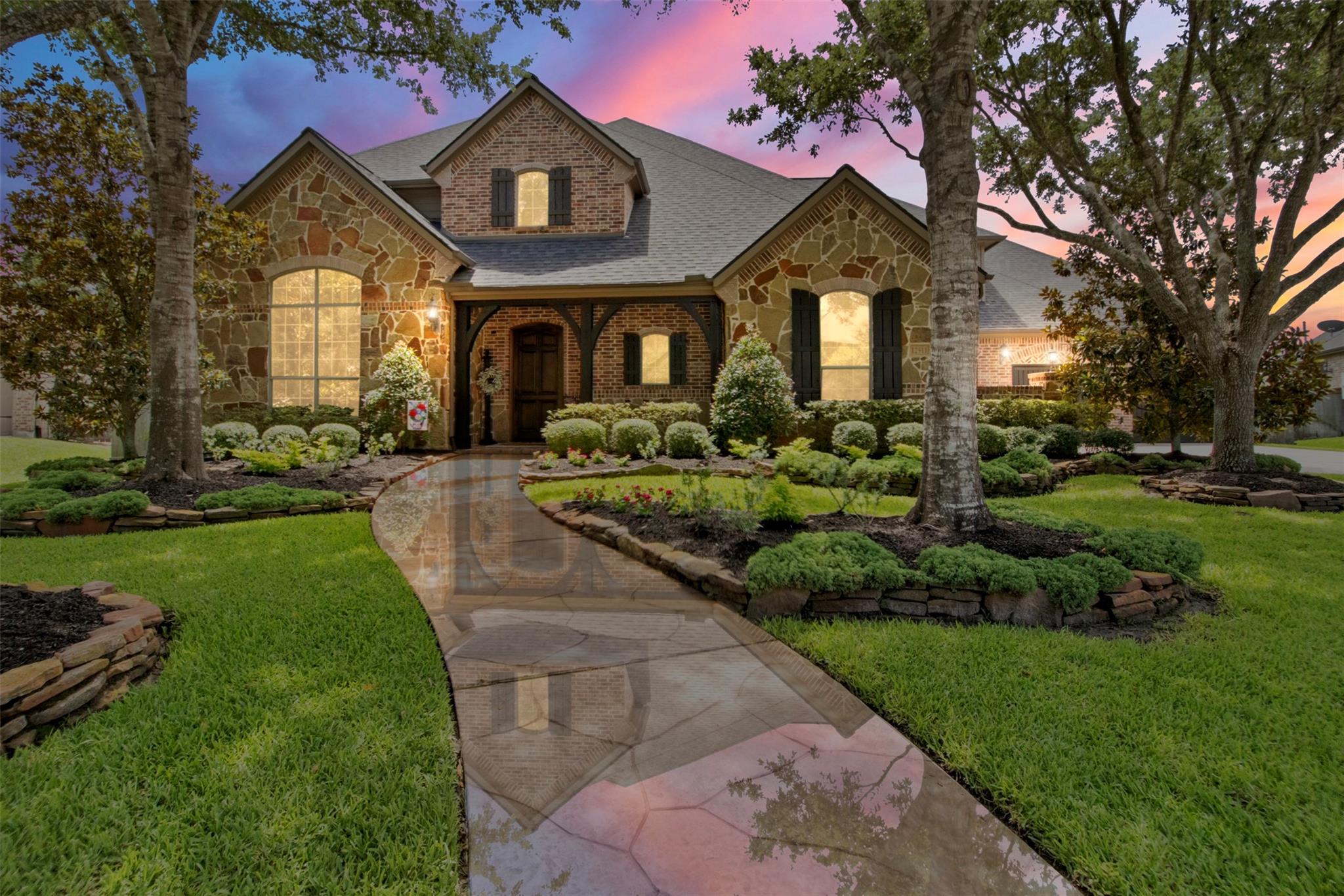 12911 Tamarack Bend Lane