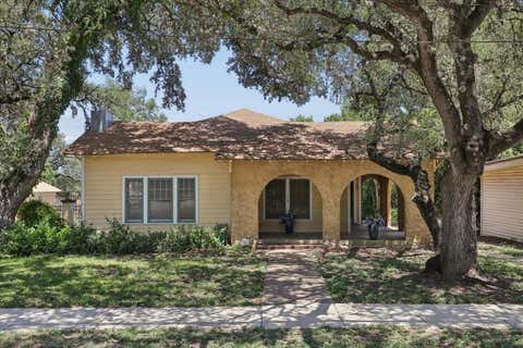 Photo of 514 S Main Street, Lockhart, TX 78644 (MLS # 37765544)