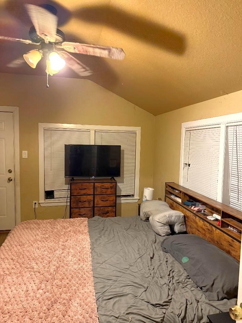 138 Shady Lane