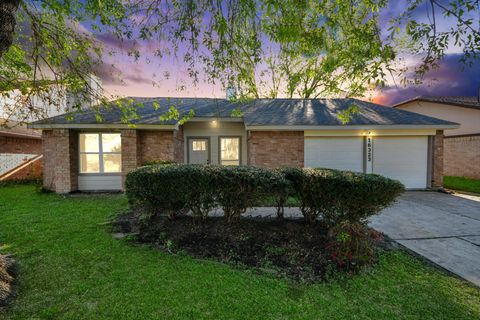 Photo of 16323 Quail Echo Drive, Missouri City, TX 77489 (MLS # 71554006)