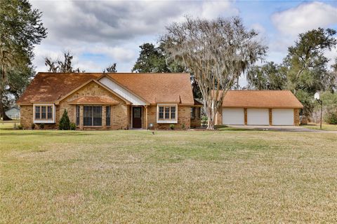 Photo of 211 Bayou Road, Lake Jackson, TX 77566 (MLS # 45845569)