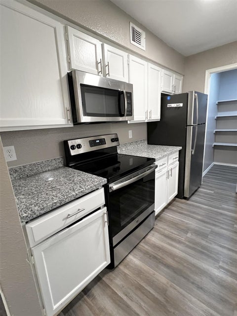 Photo of 9700 Leawood Boulevard #7/16, Houston, TX 77099 (MLS # 63458093)