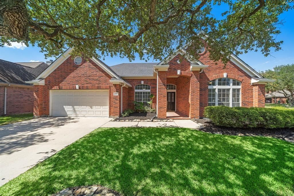 Photo of 23202 Sawleaf Circle, Katy, TX 77494 (MLS # 88907709)