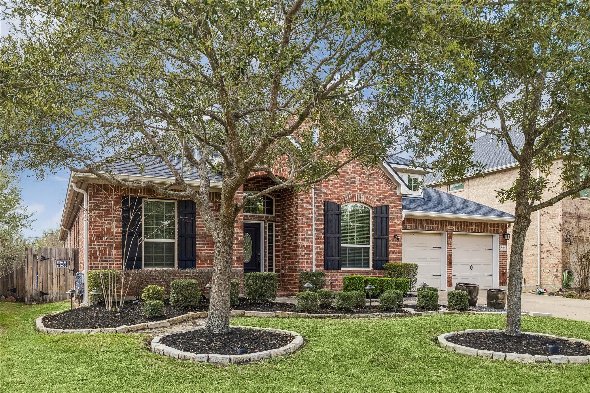 2902 Red Maple Drive