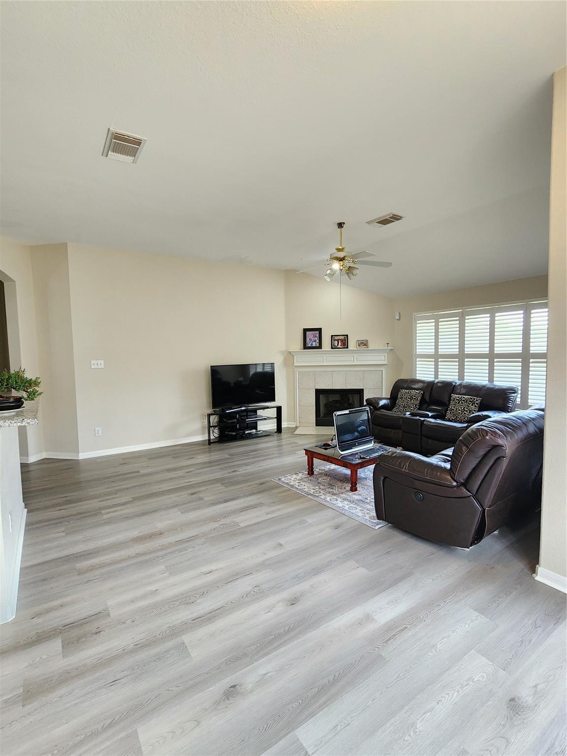 1606 Tynemouth Drive