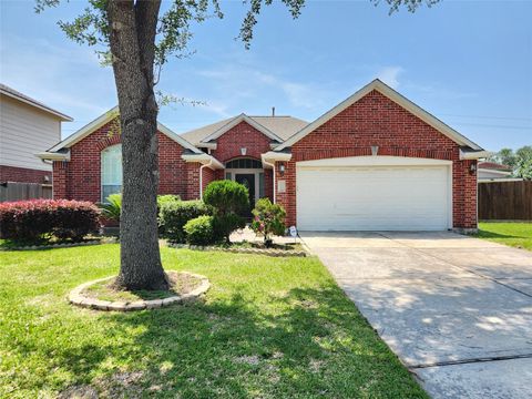 Homes For Sale - 1606 Tynemouth Drive<br/> Pasadena, TX 77504