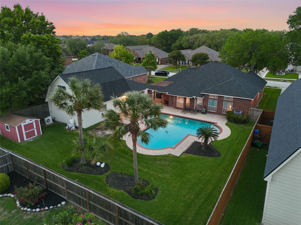 Photo of 2303 Dogwood Street, League City, TX 77573 (MLS # 11979546)