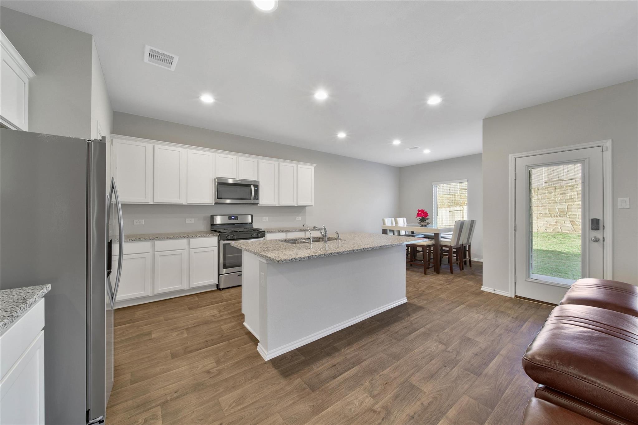 13854 Rock Island Trail