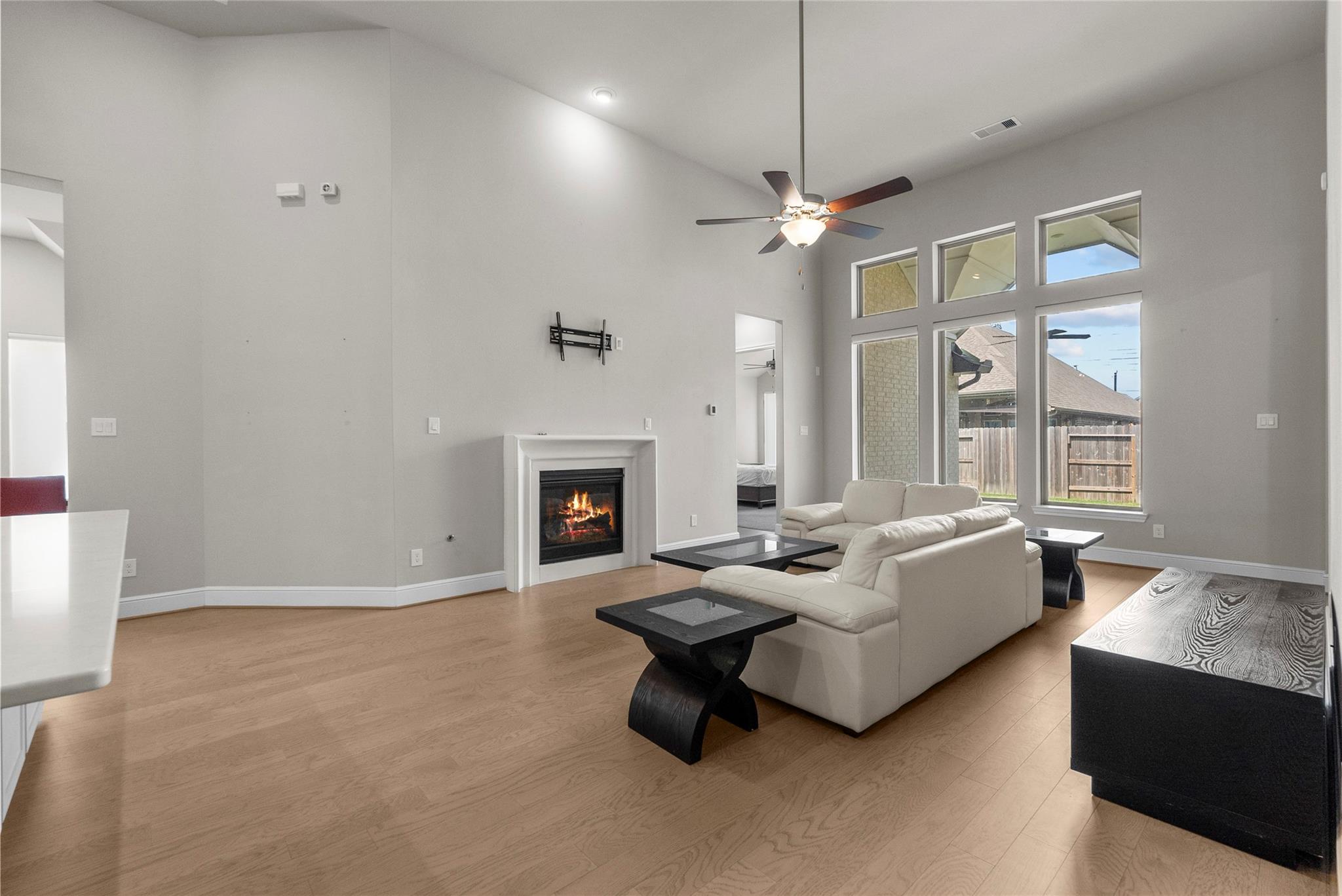 2723 Lakeside Shore Drive