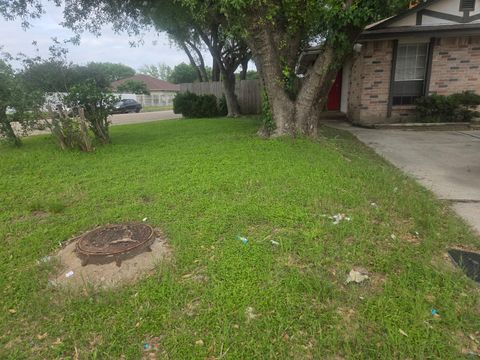 Photo of 10046 Ridgecoral Drive, Houston, TX 77038 (MLS # 95985912)