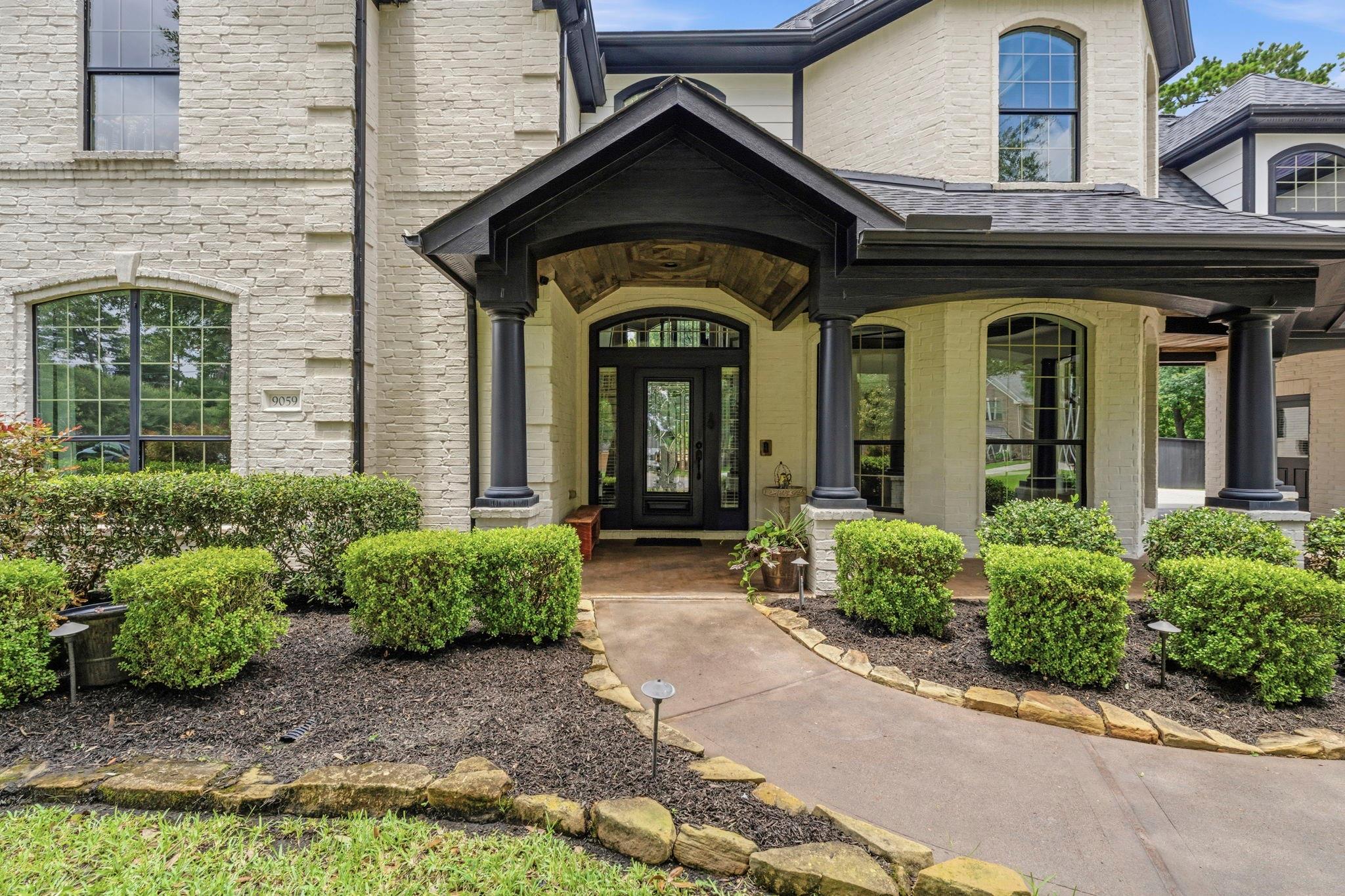 9059 Crighton Crossing Drive