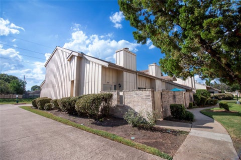 Photo of 3162 Windchase Boulevard #451, Houston, TX 77082 (MLS # 85542507)