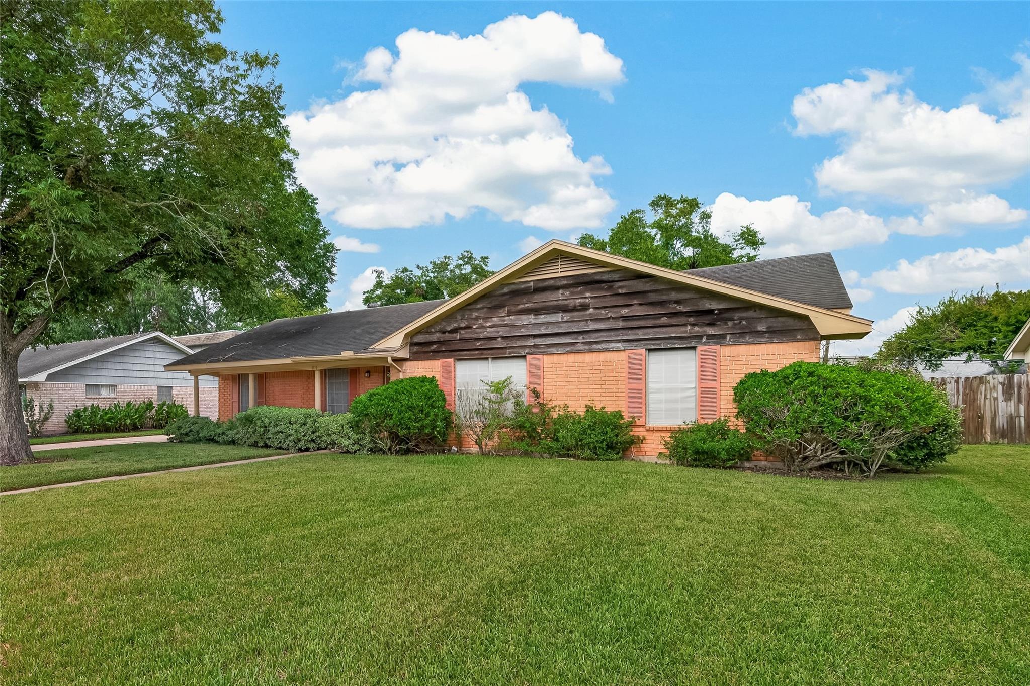 1115 Timber Lane