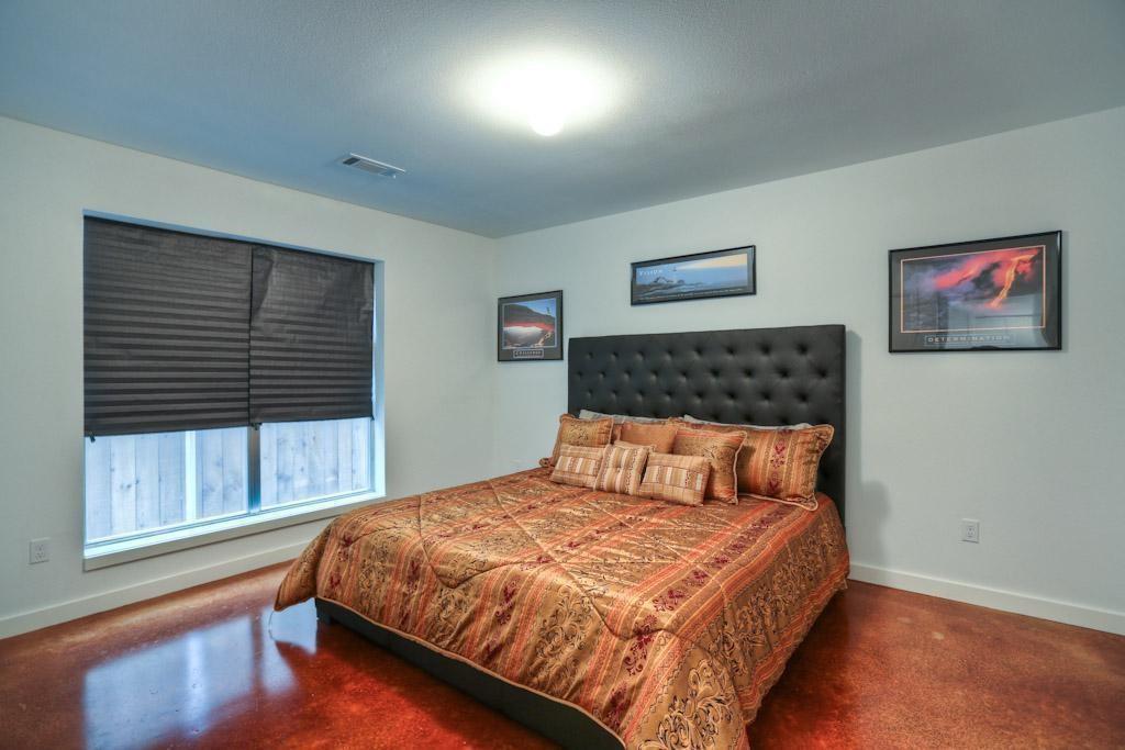 Houston, Texas 77020, United States, 2 Bedrooms Bedrooms, ,2 BathroomsBathrooms,Residential,Active,222909