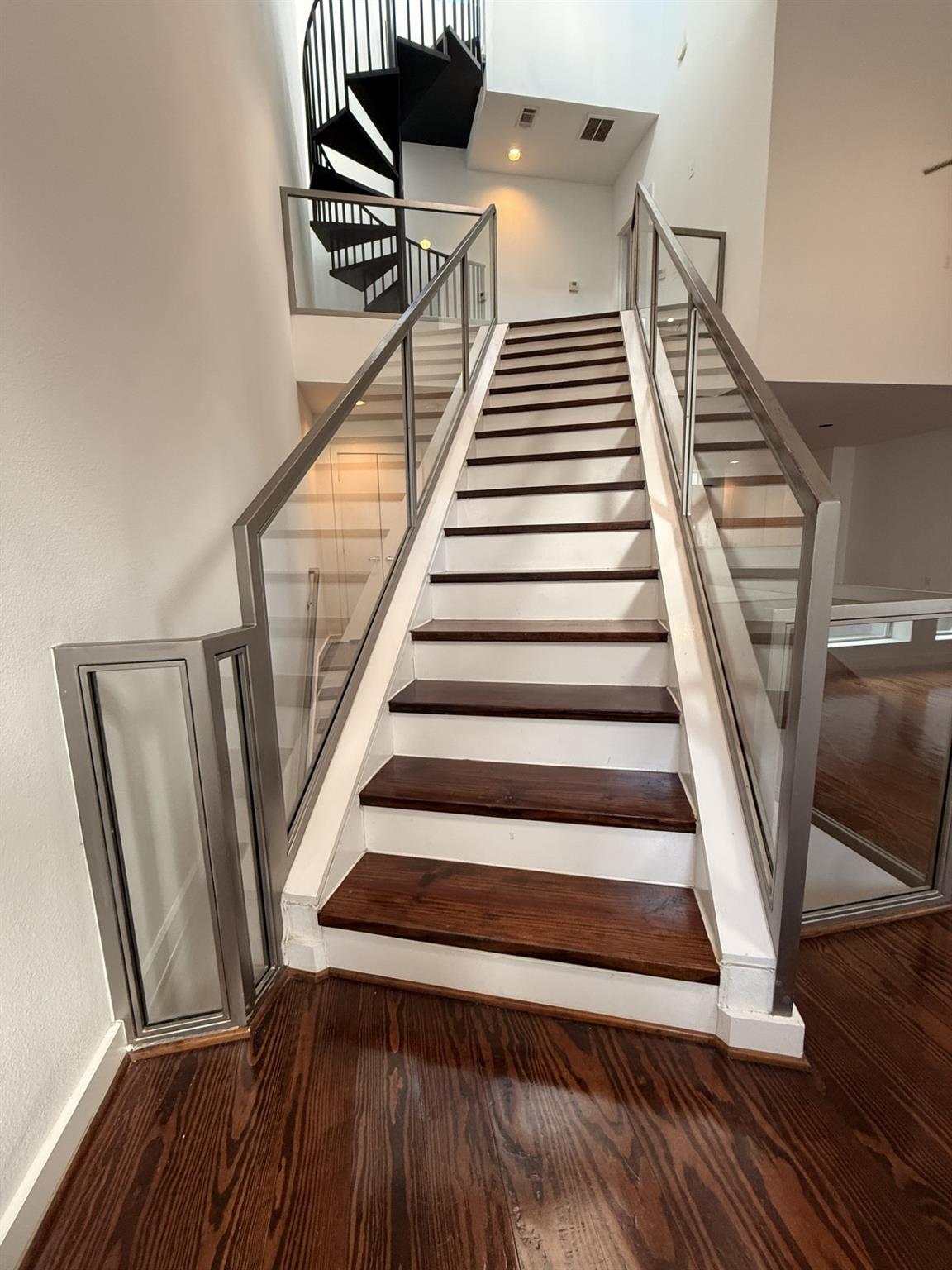 Houston, Texas 77020, United States, 2 Bedrooms Bedrooms, ,2 BathroomsBathrooms,Residential,Active,222909