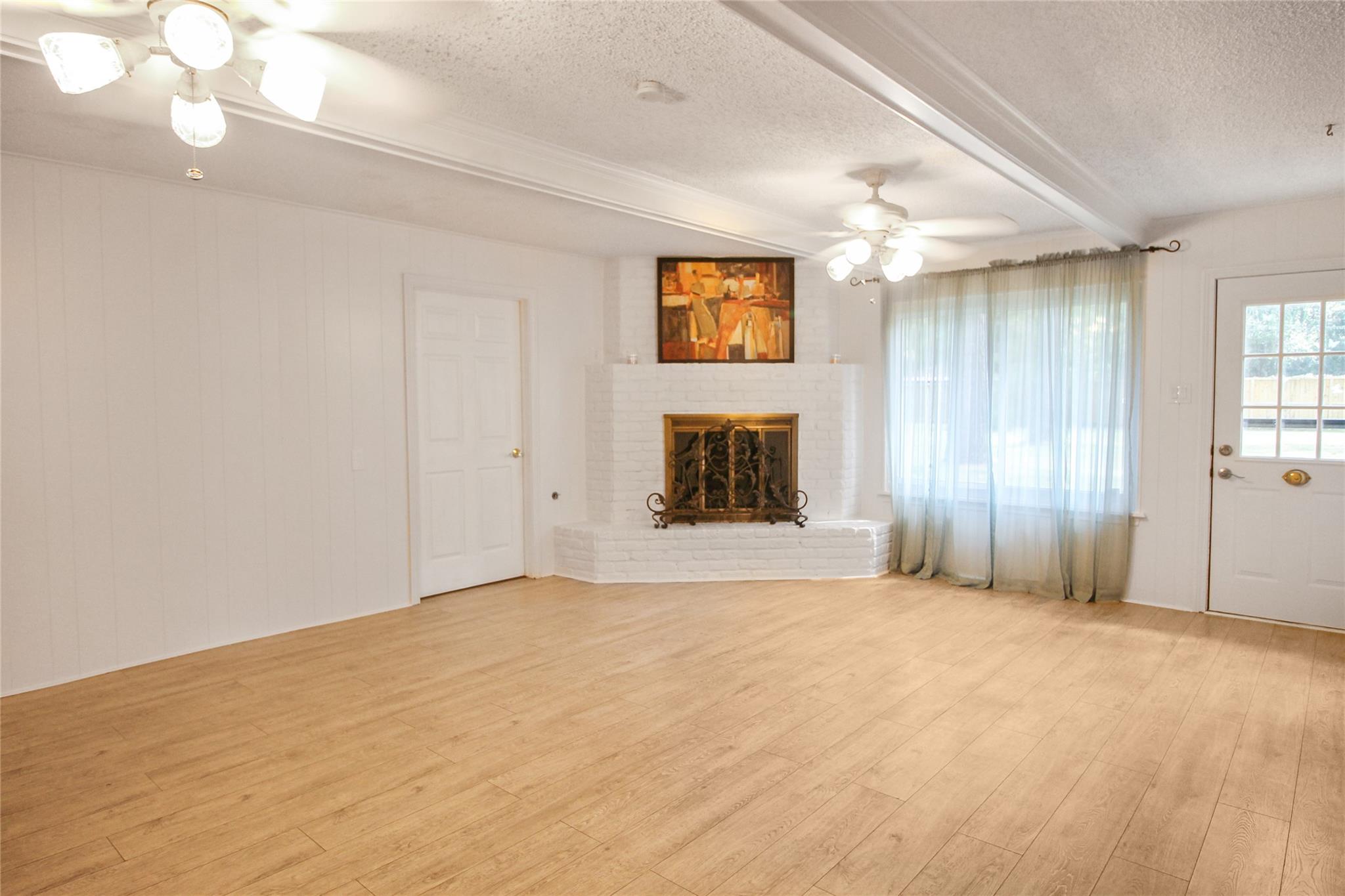 1106 Castle Hill Trail