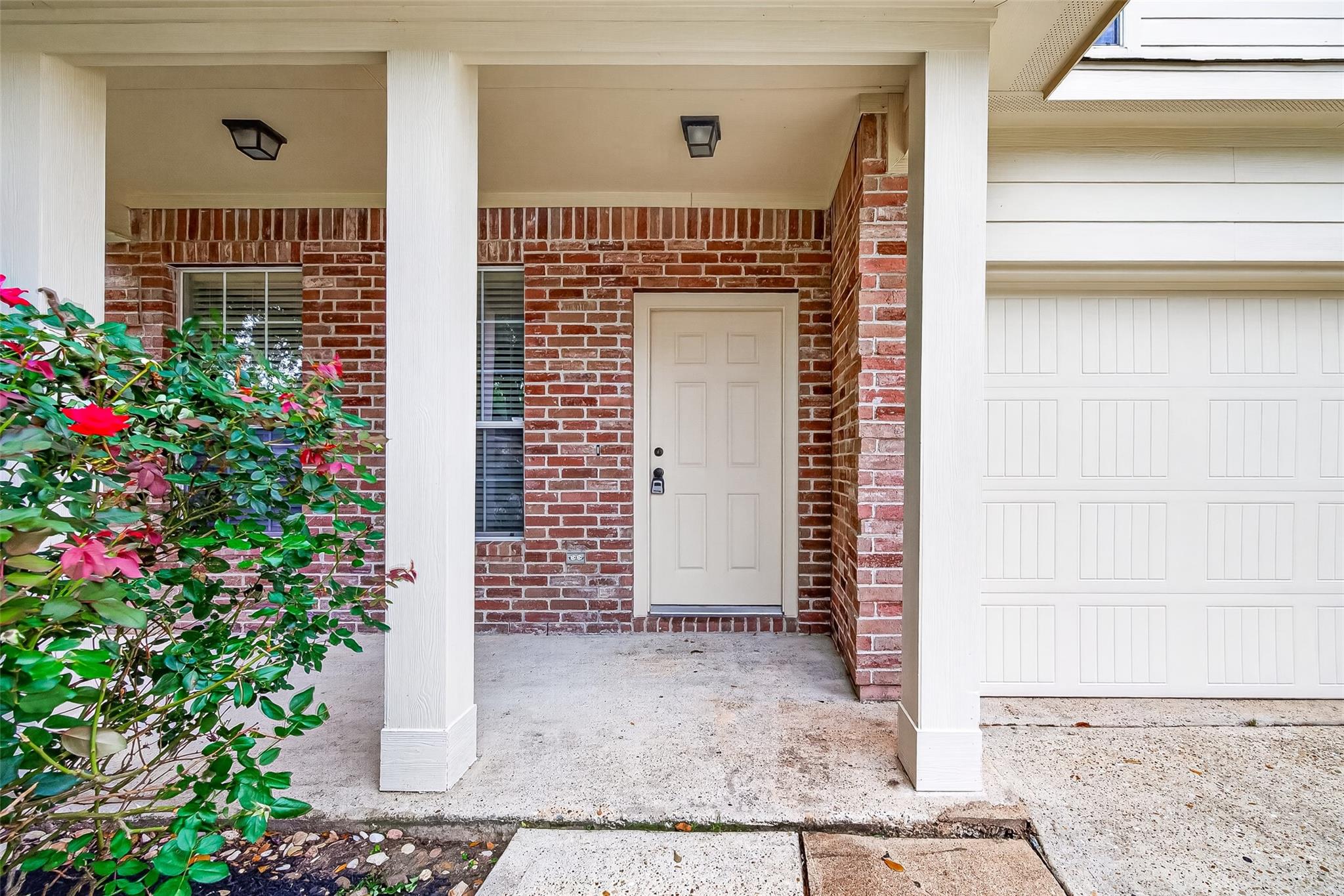21327 Bella Flora Court