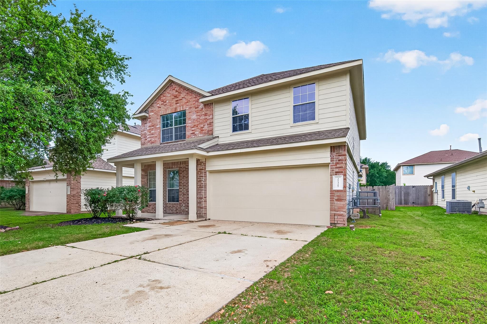 21327 Bella Flora Court