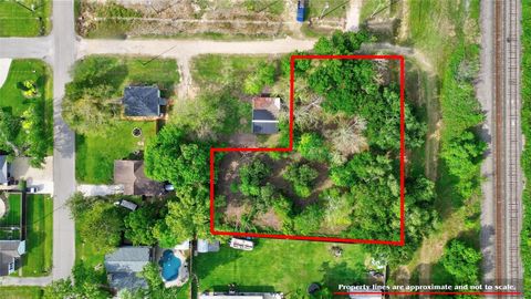 Photo of 0 Avenue G, Danbury, TX 77534 (MLS # 41683600)