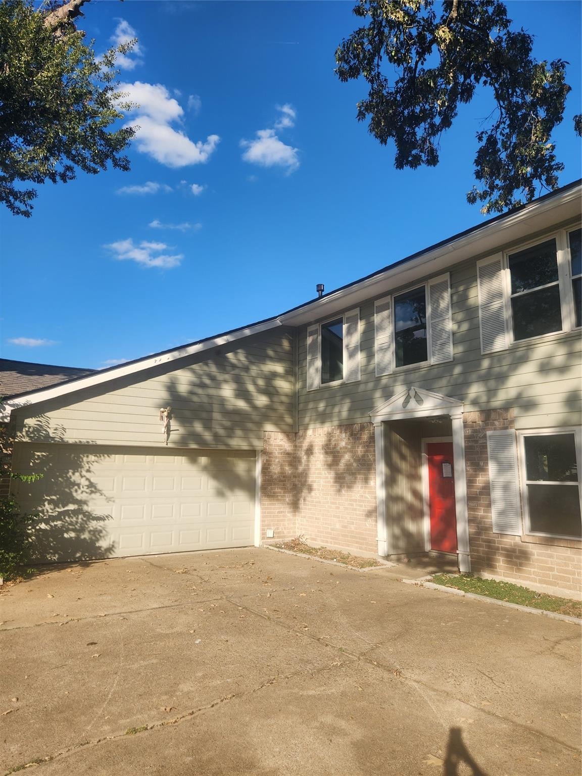 12610 Raven South Drive