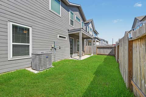 Tiny photo for 4120 Farm Hollow Street, Houston, TX 77080 (MLS # 45055542)