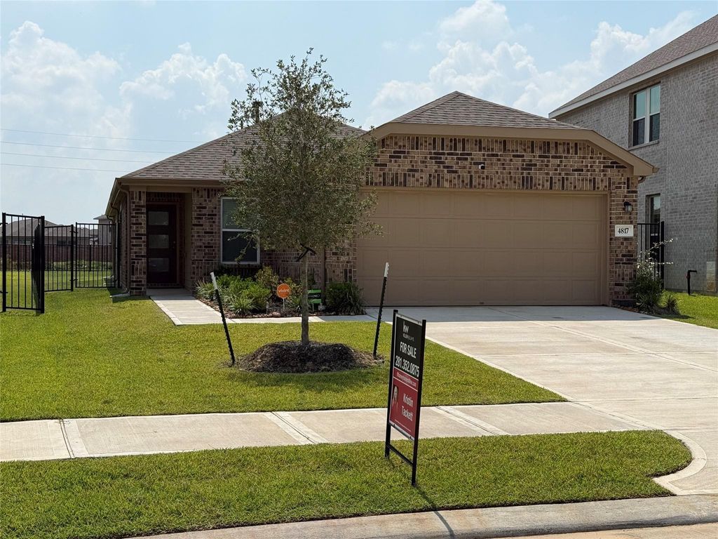 Photo of 4817 Sun Falls Drive, Katy, TX 77493 (MLS # 62061419)
