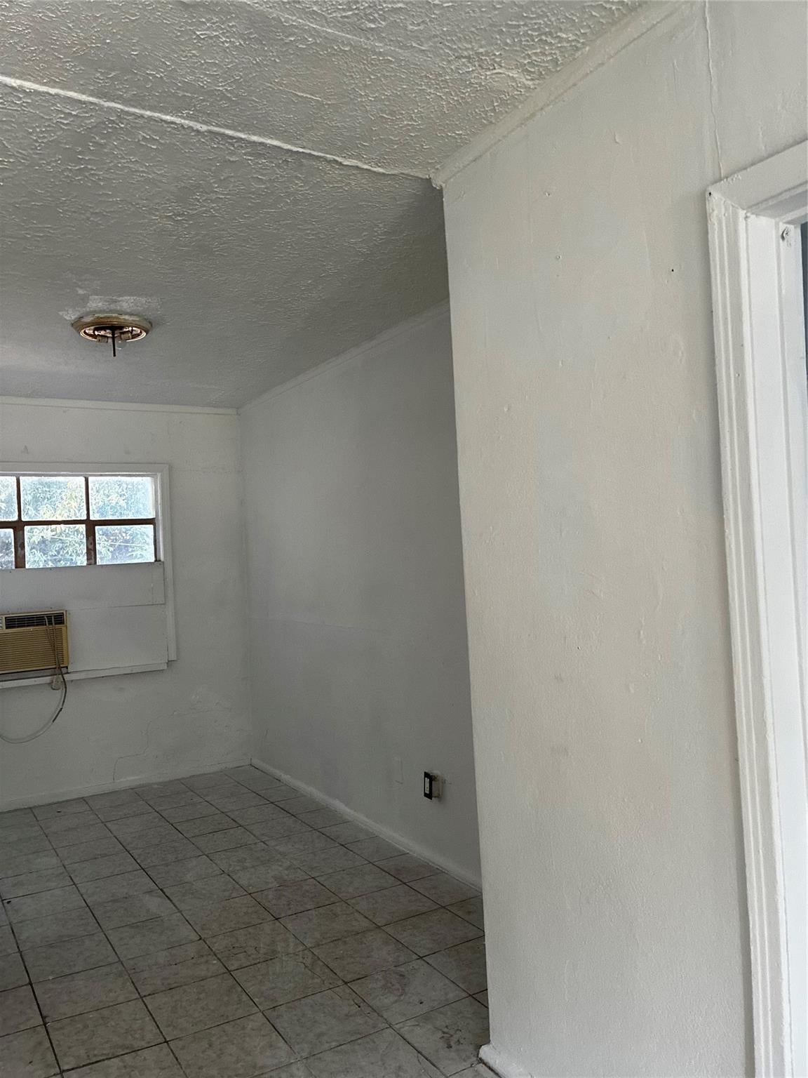 915 Anthony Court