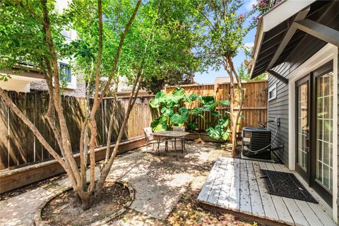 Tiny photo for 606 W Drew Street, Houston, TX 77006 (MLS # 78744614)