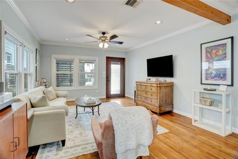 Tiny photo for 734 W 21st Street, Houston, TX 77008 (MLS # 22155094)