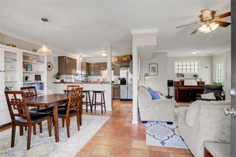 Tiny photo for 734 W 21st Street, Houston, TX 77008 (MLS # 22155094)