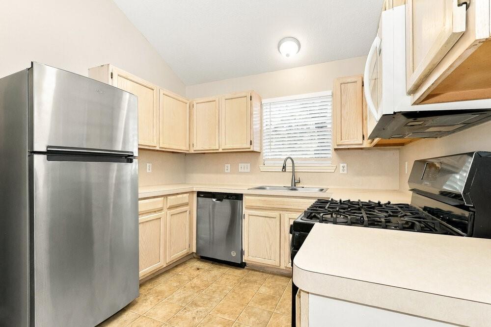23623 Prairie Bird Drive