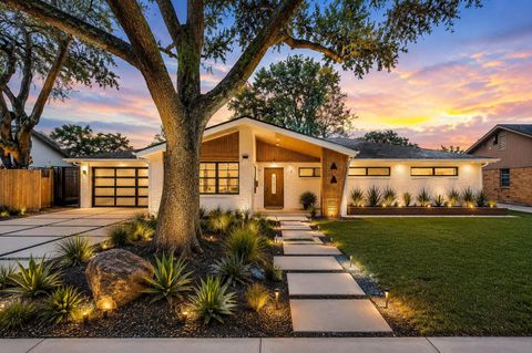 Photo of 5438 Wigton Drive, Houston, TX 77096 (MLS # 18409484)
