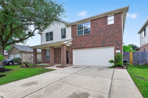 Photo of 16311 Yabbie Drive, Sugar Land, TX 77498 (MLS # 34527916)