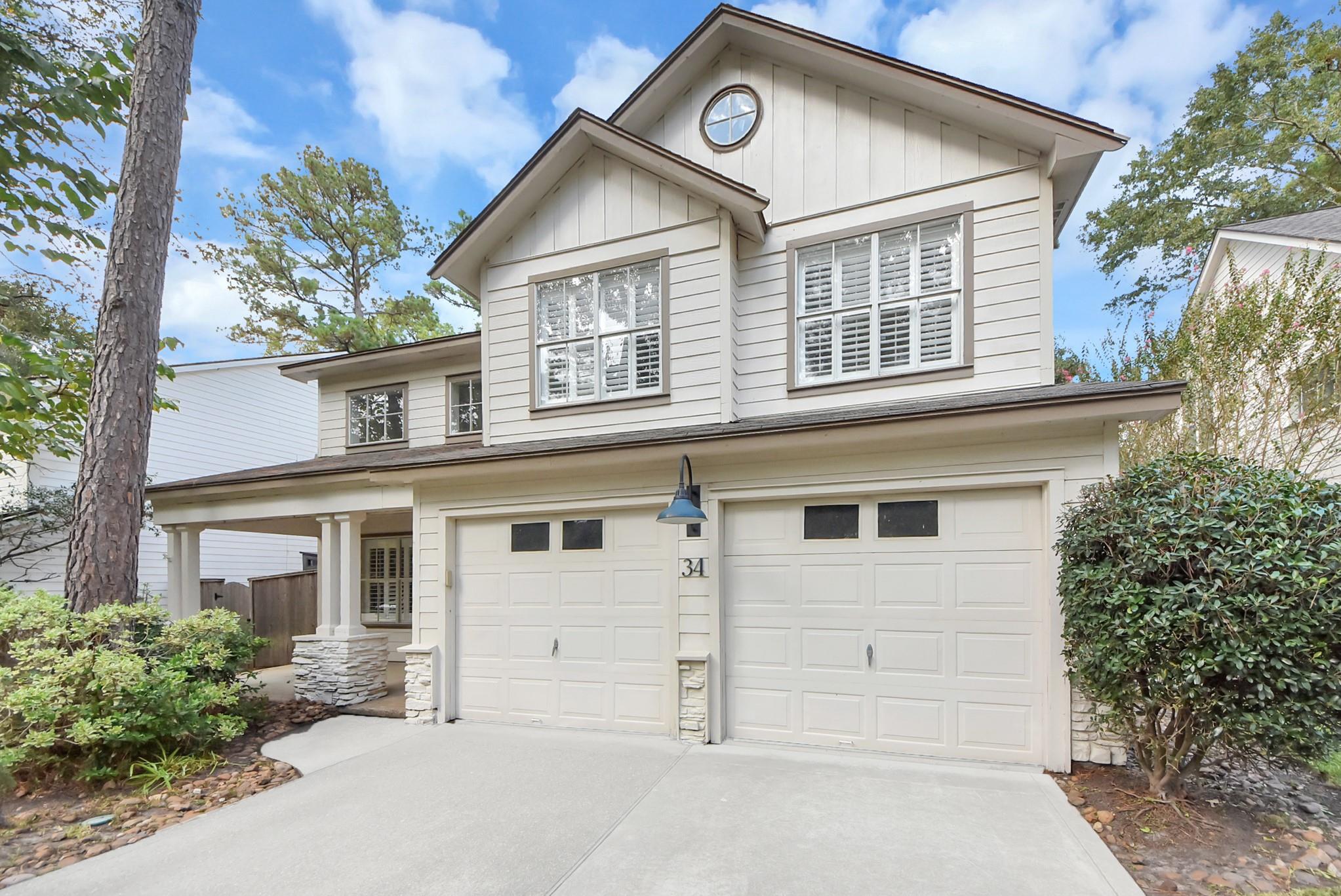 34 E Gaslight Place