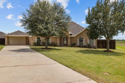Photo of 28027 Trade Wind Court, Rosharon, TX 77583 (MLS # 45294596)