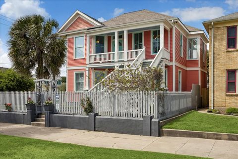 Photo of 724 Broadway Street, Galveston, TX 77550 (MLS # 7356970)