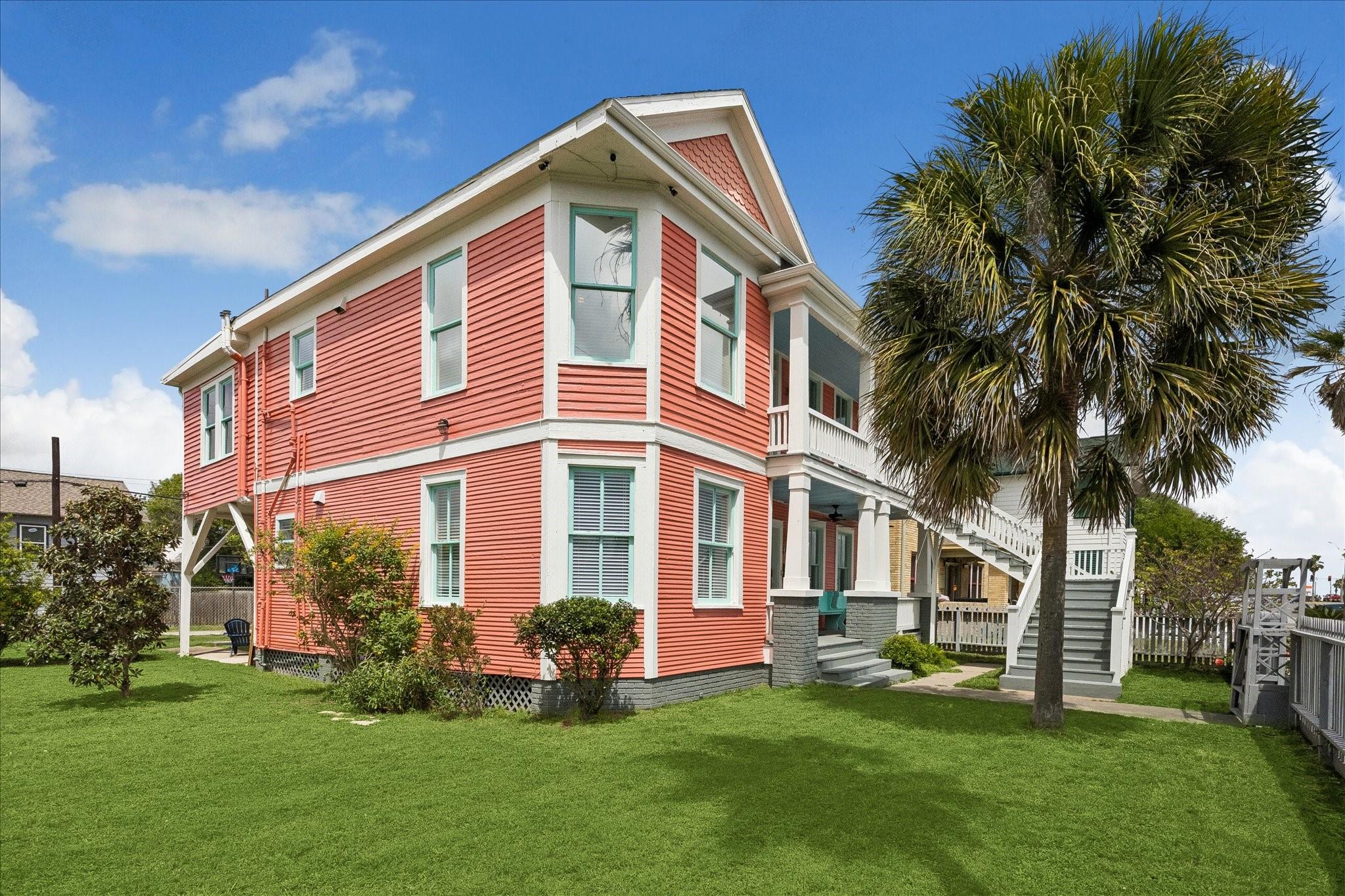 724 Broadway Street