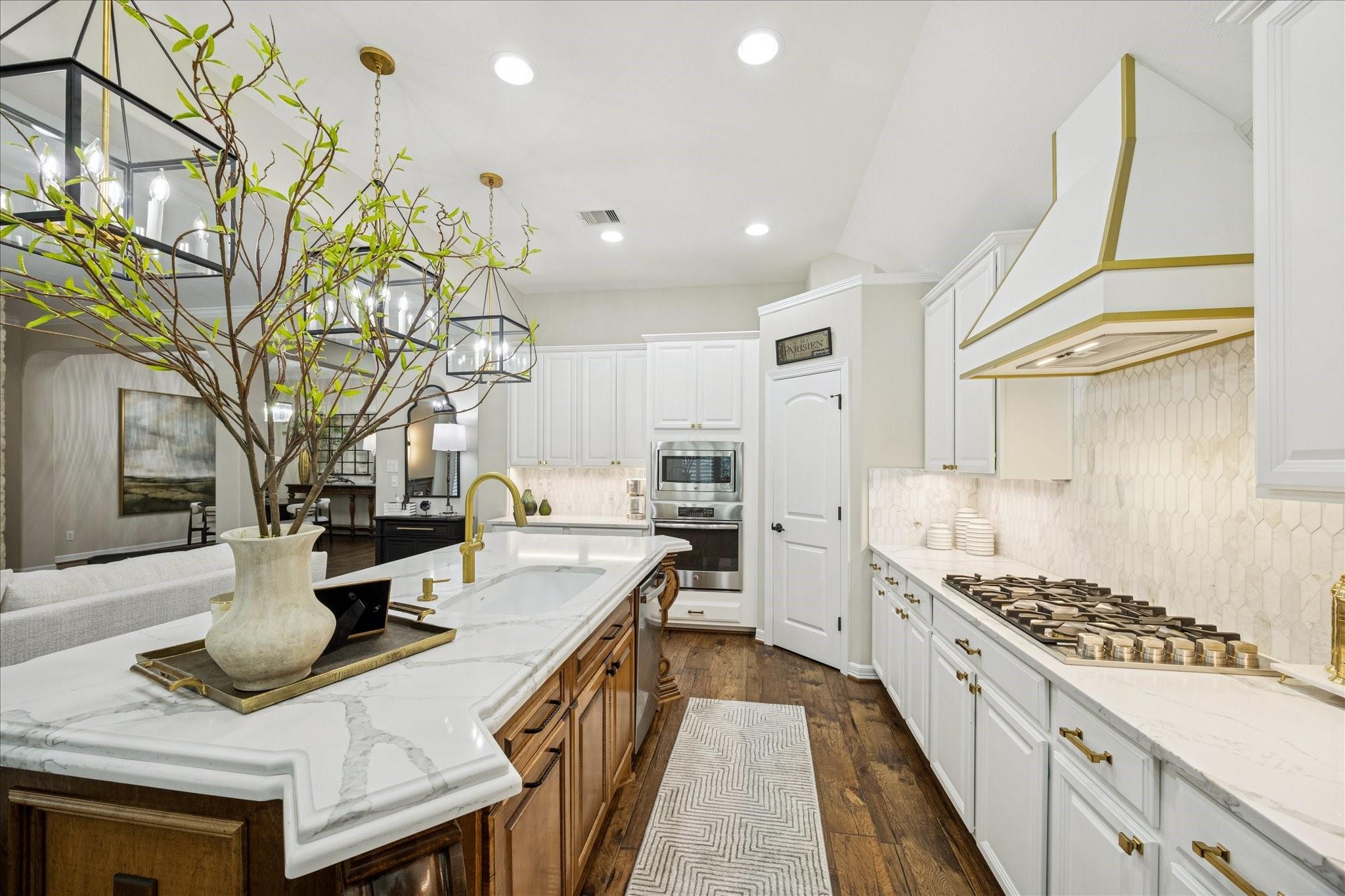 20915 Orange Poppy Drive