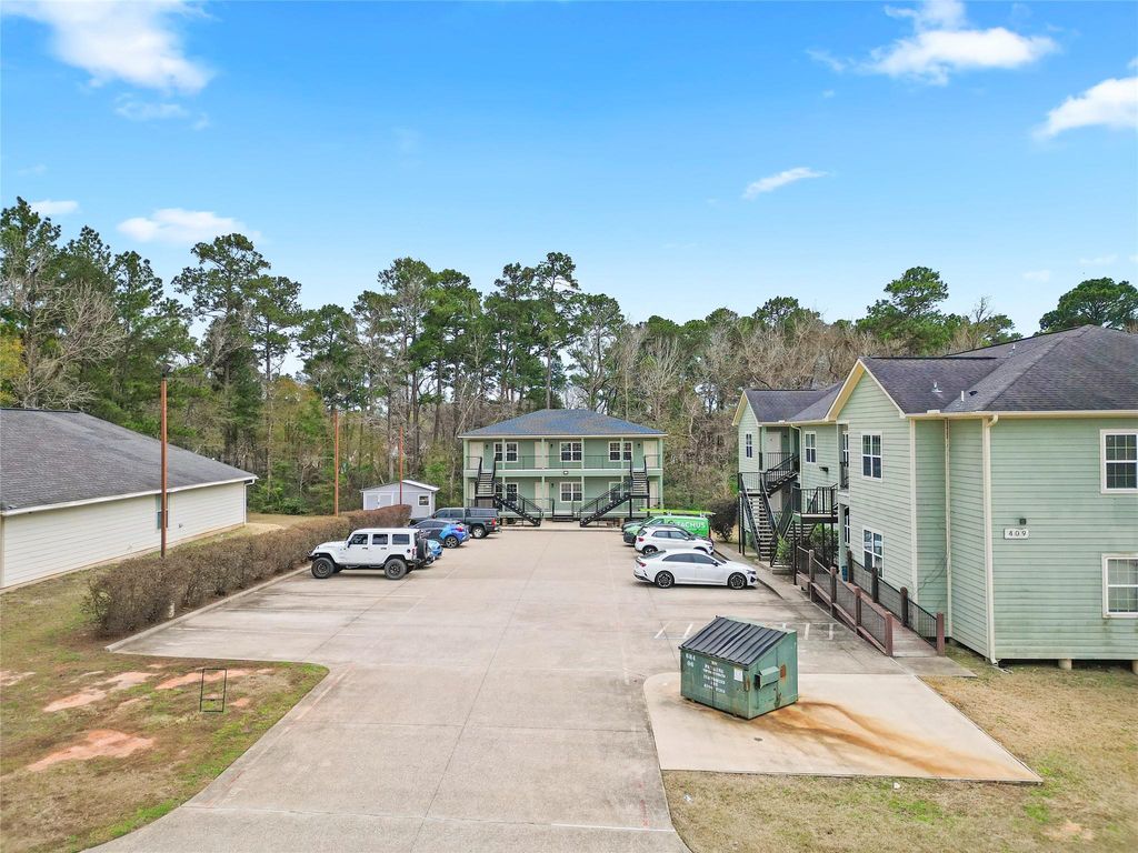 Photo of 409 Beto St St #14, Huntsville, TX 77340 (MLS # 49298937)
