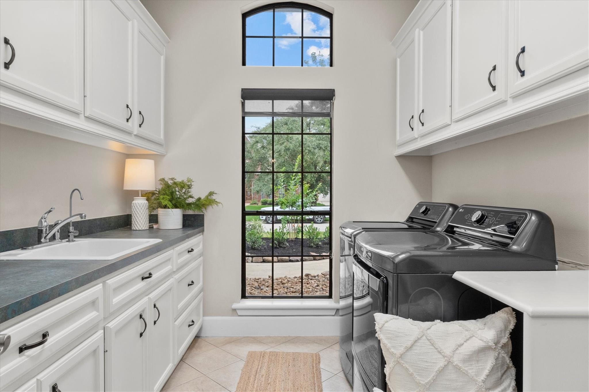 Cypress, Texas, 77429, United States, 5 Bedrooms Bedrooms, ,4 BathroomsBathrooms,Residential,Active,2044579