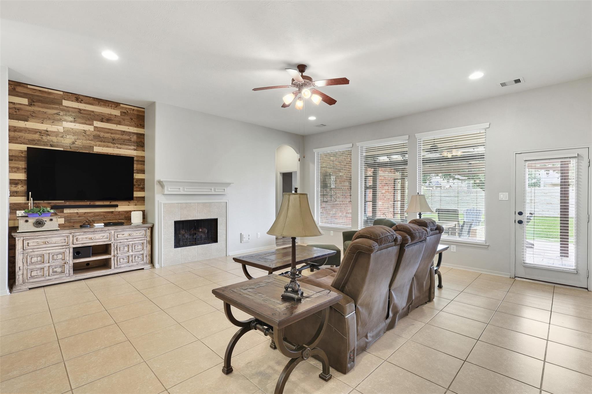 2902 Red Maple Drive