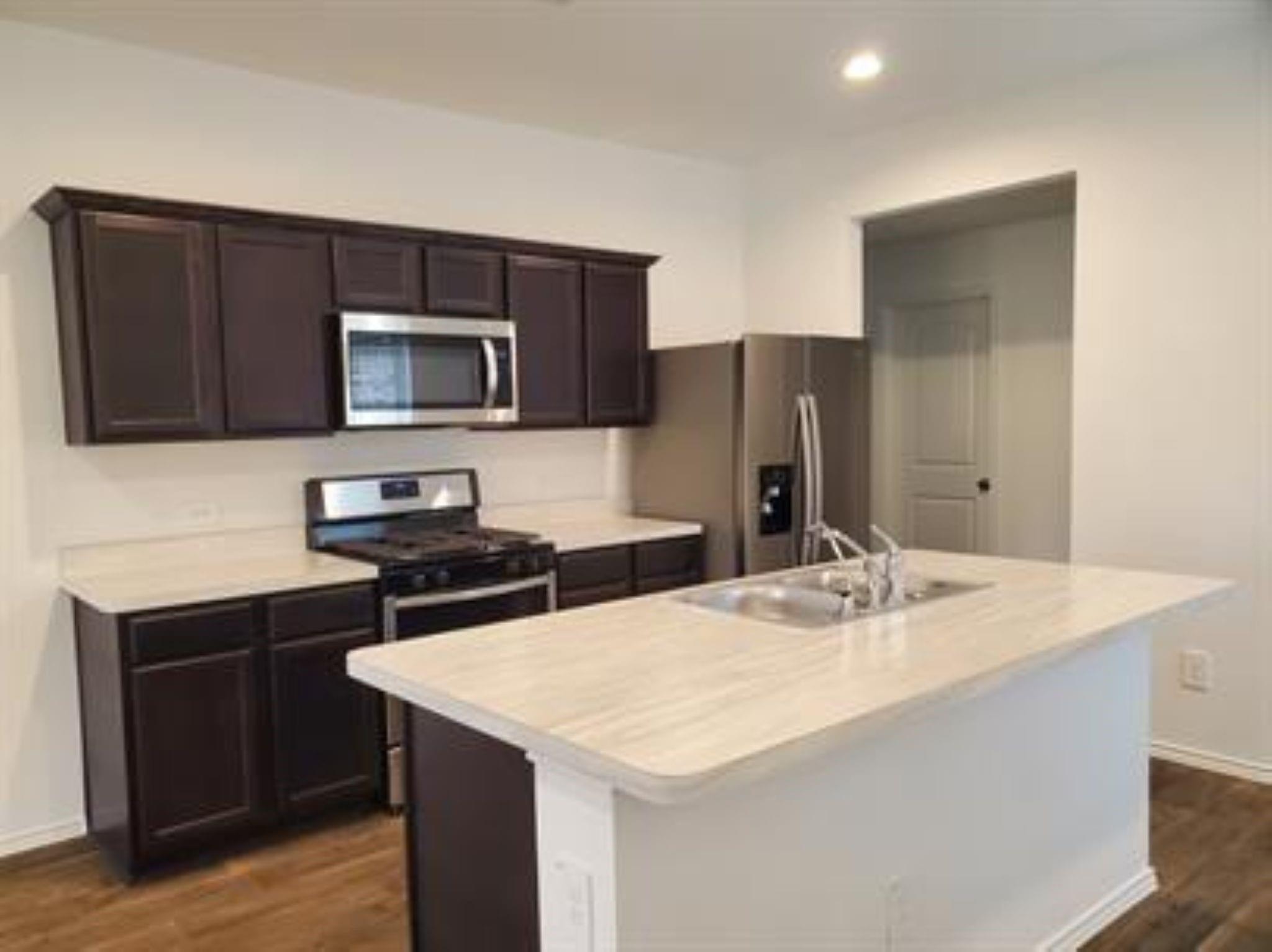 22531 Aspen Tarn Trail