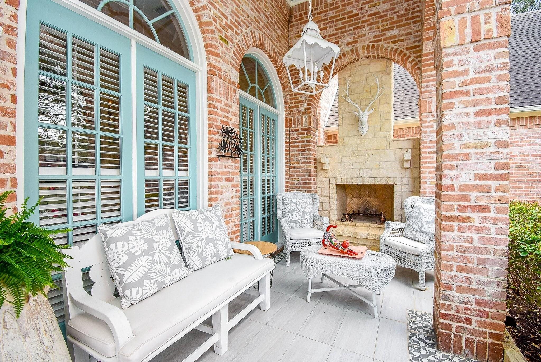 32426 Watersmeet Street