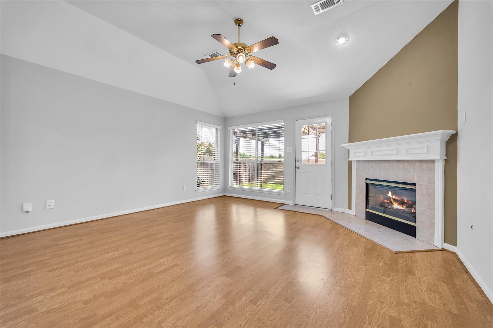 4109 Oak Point Drive