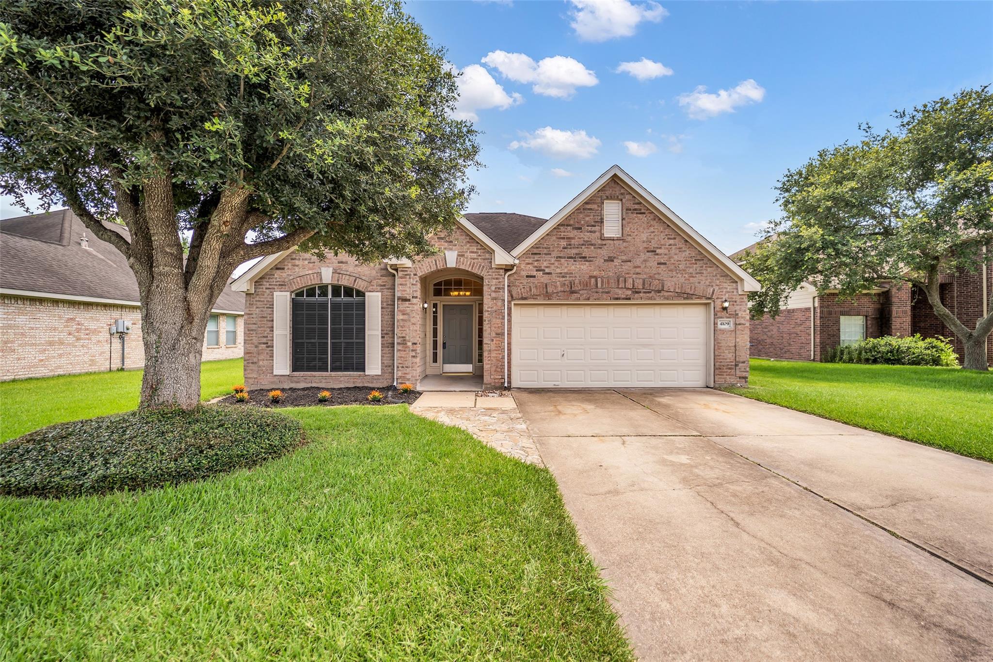 4109 Oak Point Drive