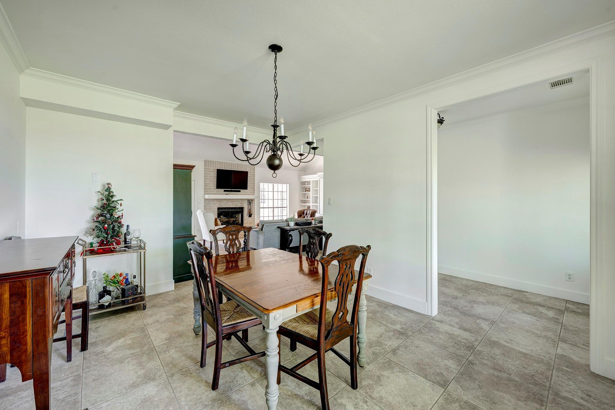 6902 Bois D Arc Lane