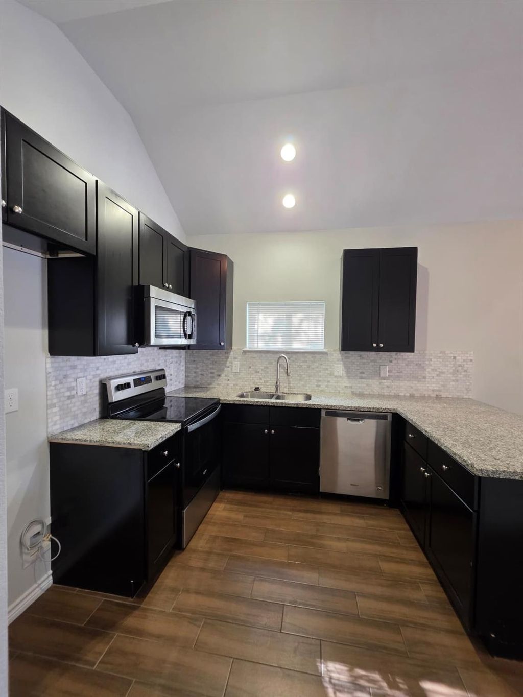 Photo of 16338 Eastchase, Montgomery, TX 77316 (MLS # 78205591)